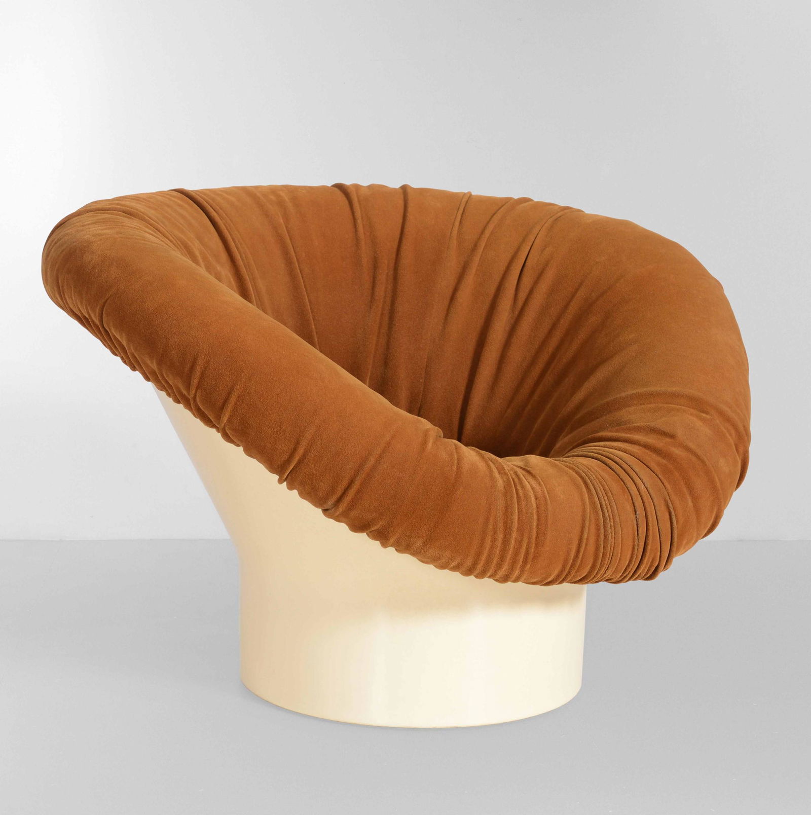 Grande poltrona con struttura in vetroresina e (1 of 1)