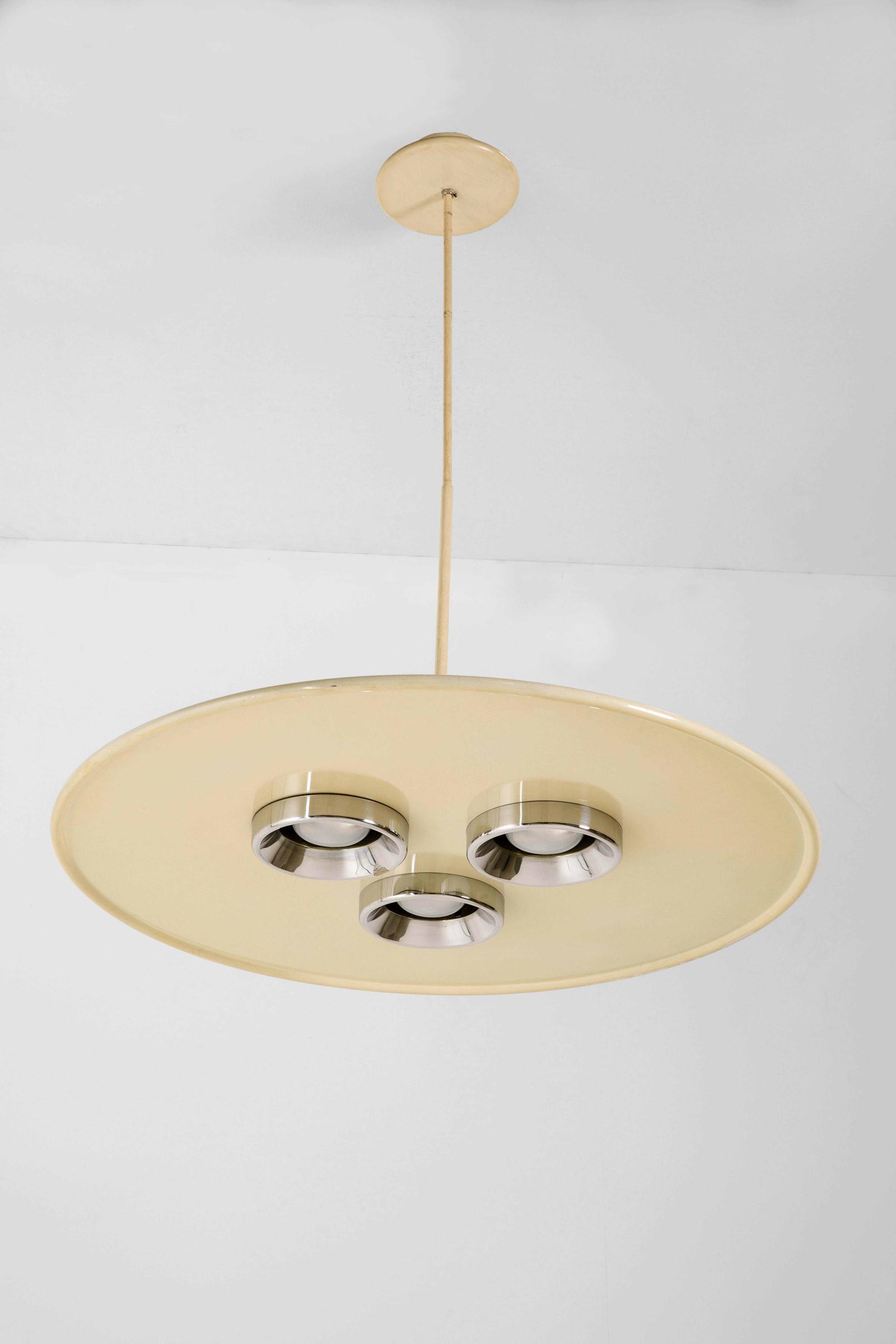 Ettore Sottsass,: Lampada a sospensione mod. 19022 Lampros con struttura in alluminio cromato e metallo laccato. Prod. Stilnovo, Italia, 1970 ca. cm 75x110, Bibliografia Catalogo originale.