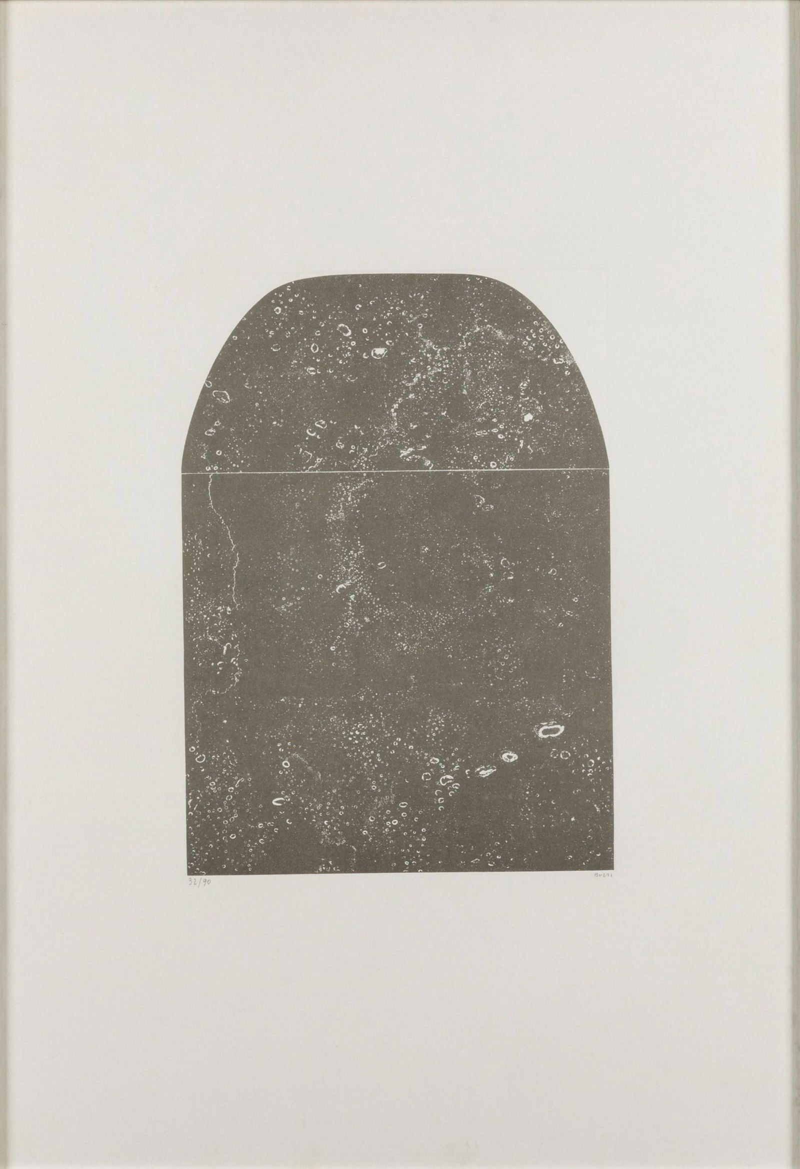 Alberto Burri (1915-1995), Acquaforte F, 1975: acquaforte su carta Fabriano, 35,3x25 firmata in basso a destra es. 32/90 Edizioni â€œIl Segnapassi, Pesaro”, Provenienza: Galleria dâ€™Arte Russo, Roma Collezione privata, Roma Esposiz