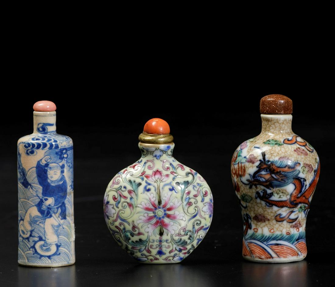 Three snuff bottles, China, Qing Dynasty, 1800s (1 of 3)