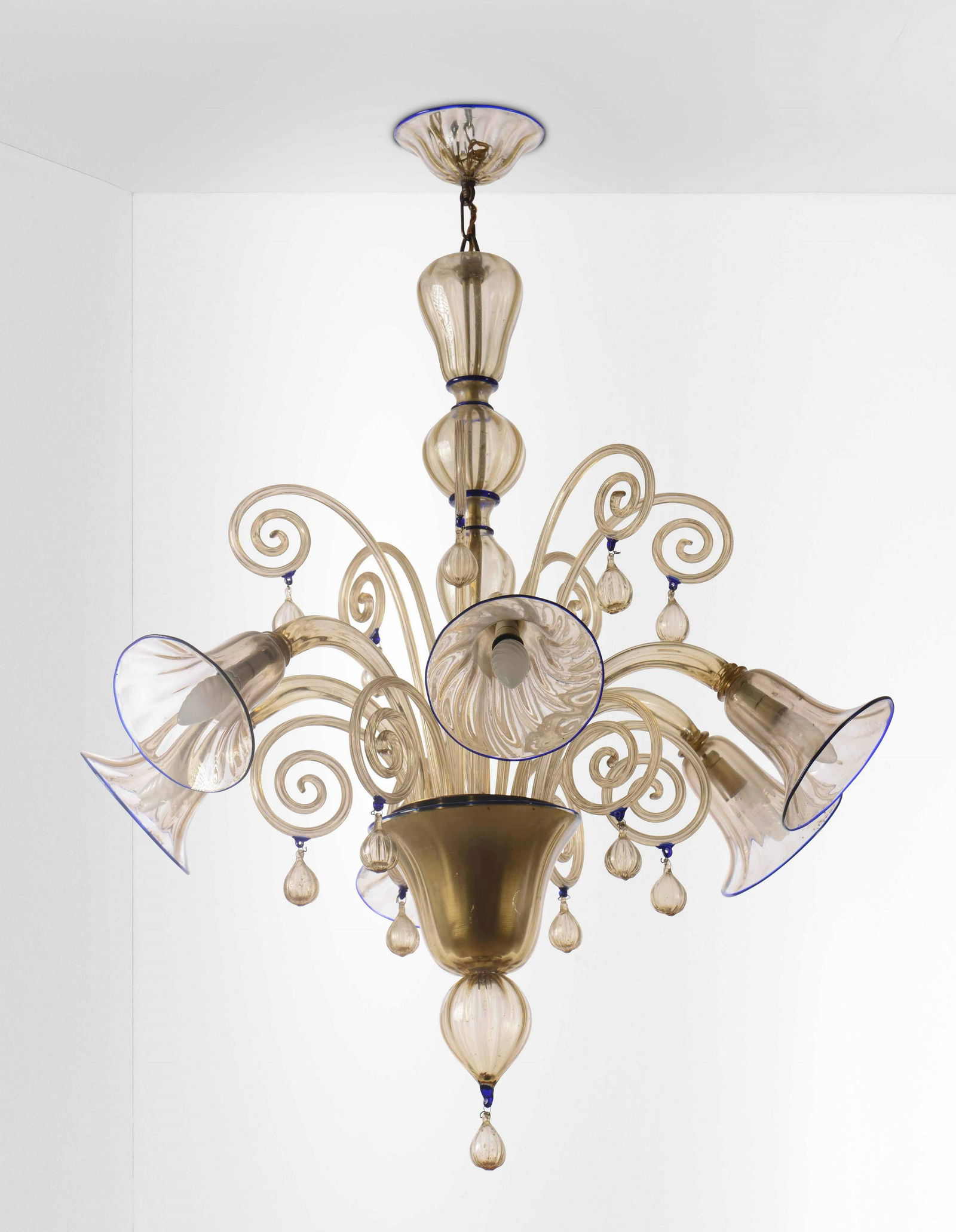 Lampada a sospensione con struttura in metallo e vetro (1 of 1)