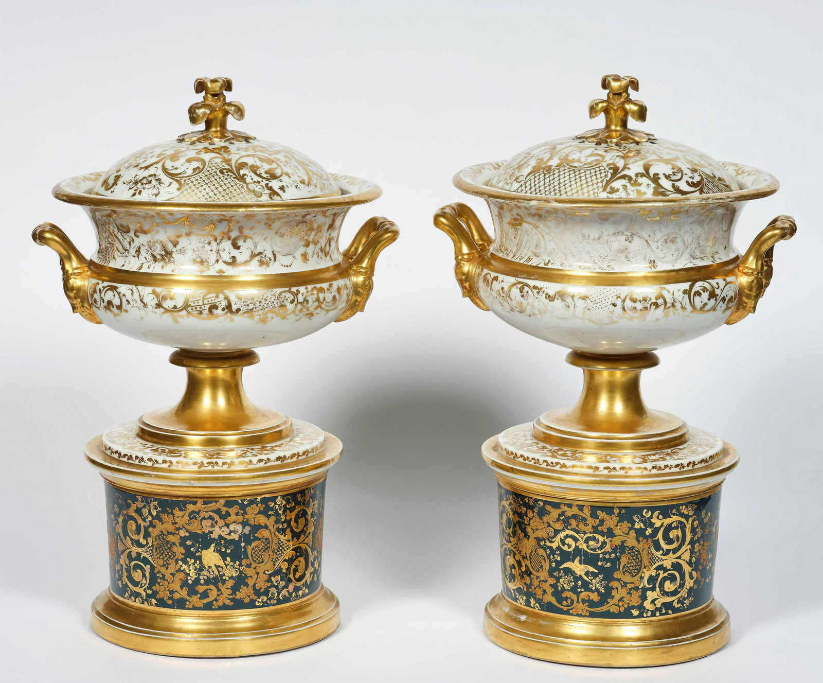 Coppia di grandi vasi bruciaprofumi Manifattura (1 of 1)