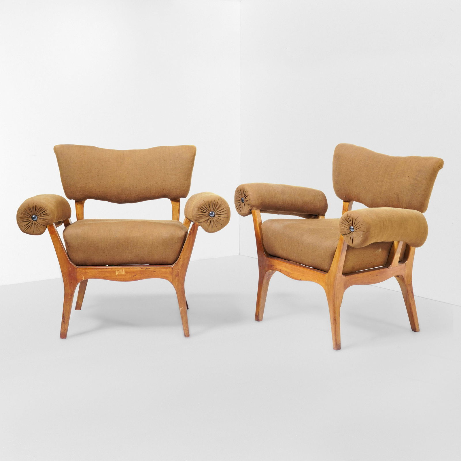 Coppia di poltrone. (1 of 1)