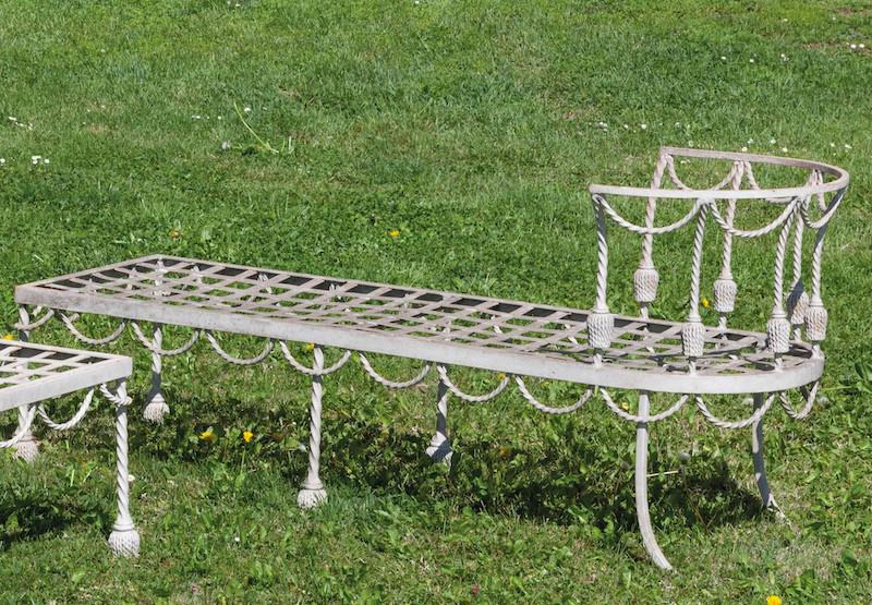 Buzzi Tomaso, An iron chaise longue, 1950 ca. (1 of 1)