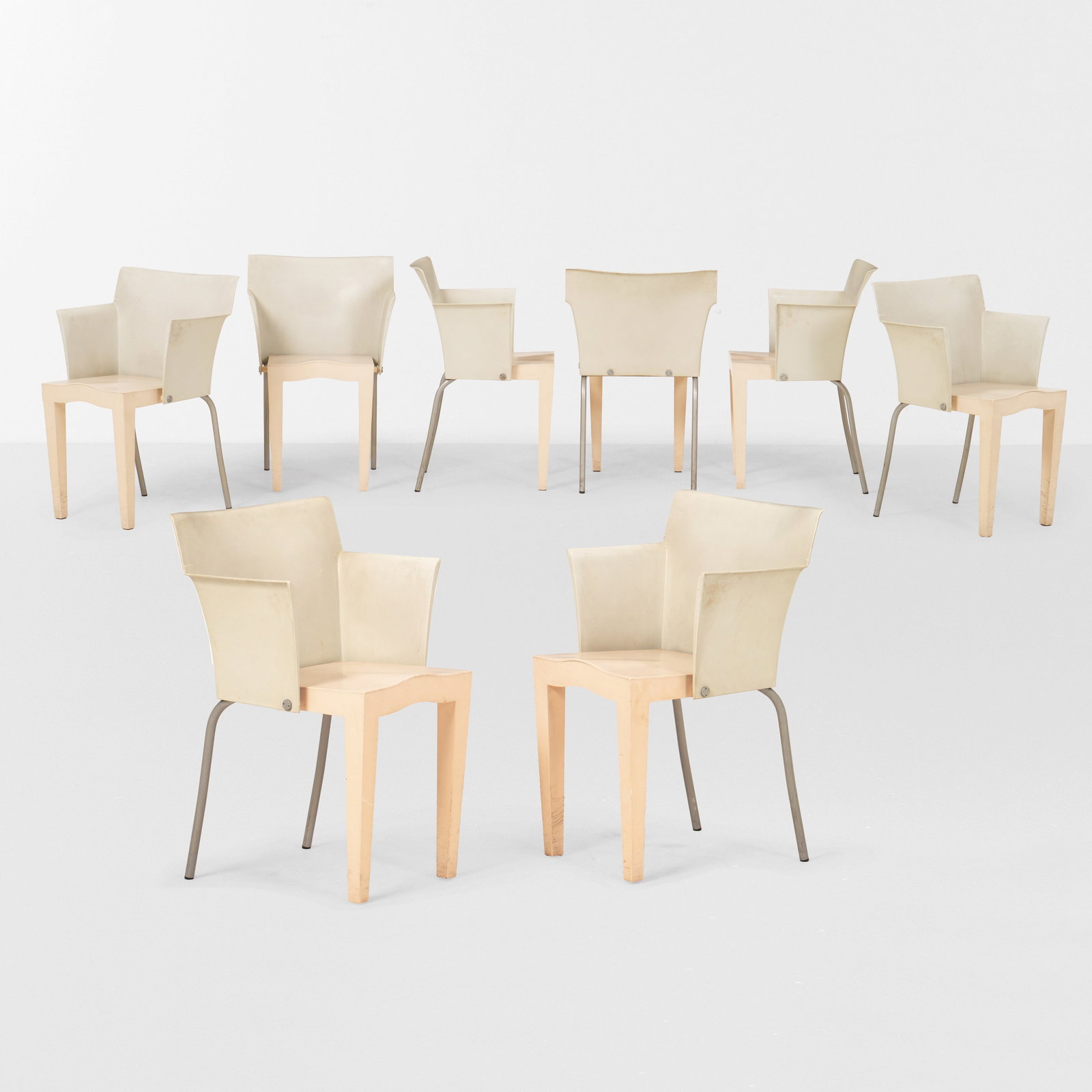Philippe Starck Otto sedie mod. Super Glob: Struttura in metallo e ABS.Prod. Kartell, Italia, 1990 ca.