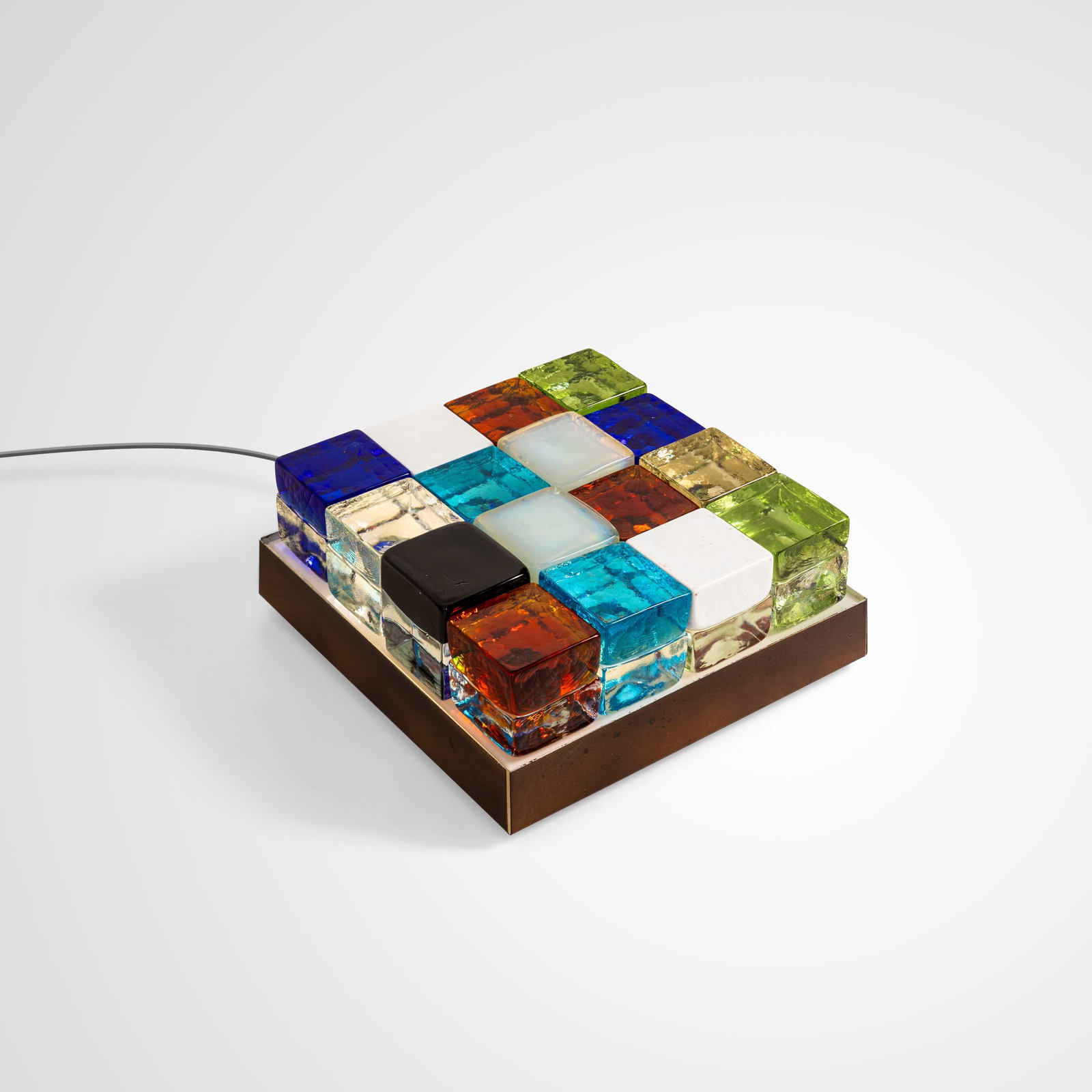 Giusto Toso Lampada da tavolo mod. Gogi Gogi: Struttura in ottone ed elementi diffusori mobili in vetro di Murano.Prod. Fratelli Toso, Italia, 1961