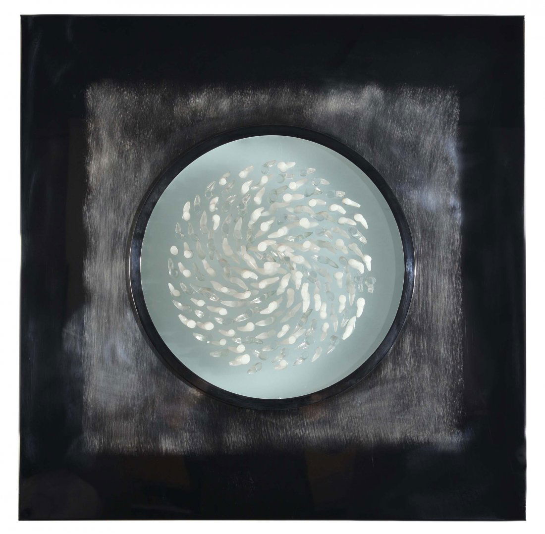 Esperia Angelo Brotto: Pannello luminoso in acciaio specchiato e spazzolato, schermo riflettente in vetro satinato ed applicazioni in vetro. Produzione Esperia, Italia 1970 ca.