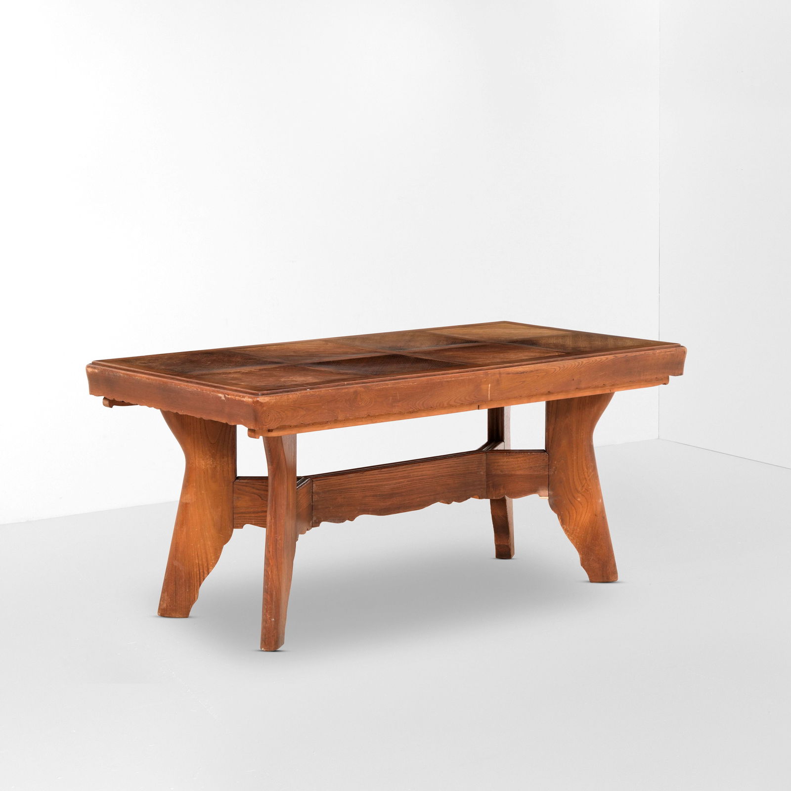 Vittorio Valabrega Tavolo: Struttura in legno e legno impiallacciato.Prod. Valabrega, Italia, 1940 ca.