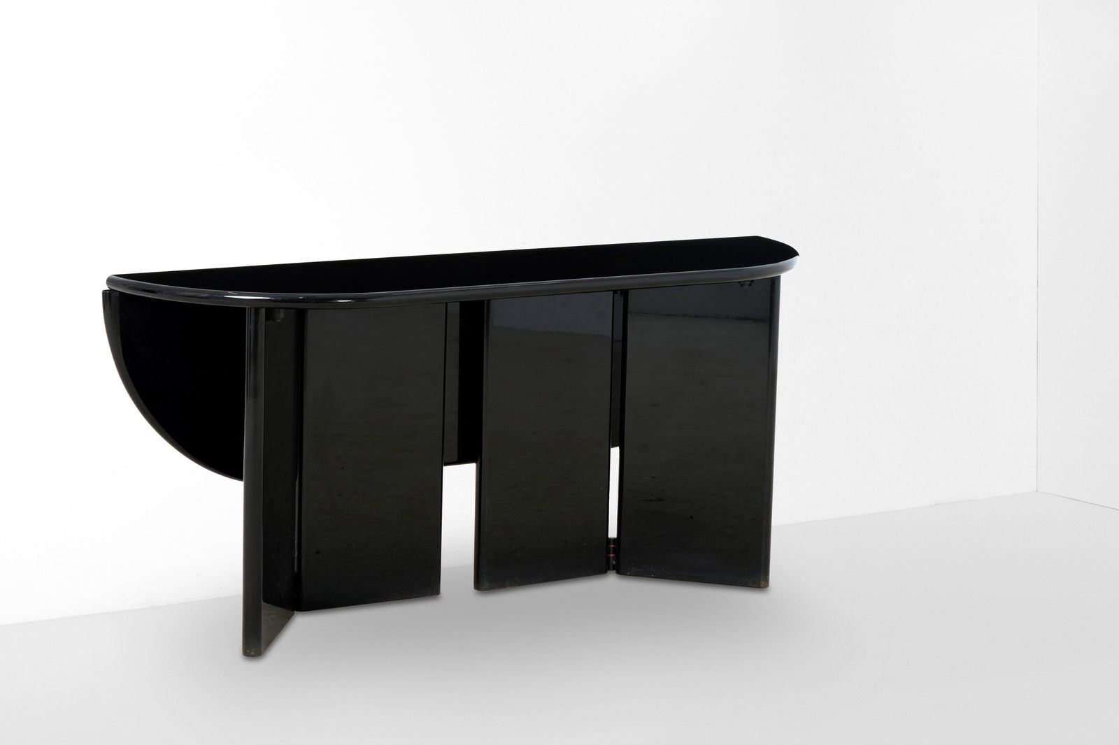 Kazuhide Takahama  Tavolo consolle mod. Antella (1 of 2)
