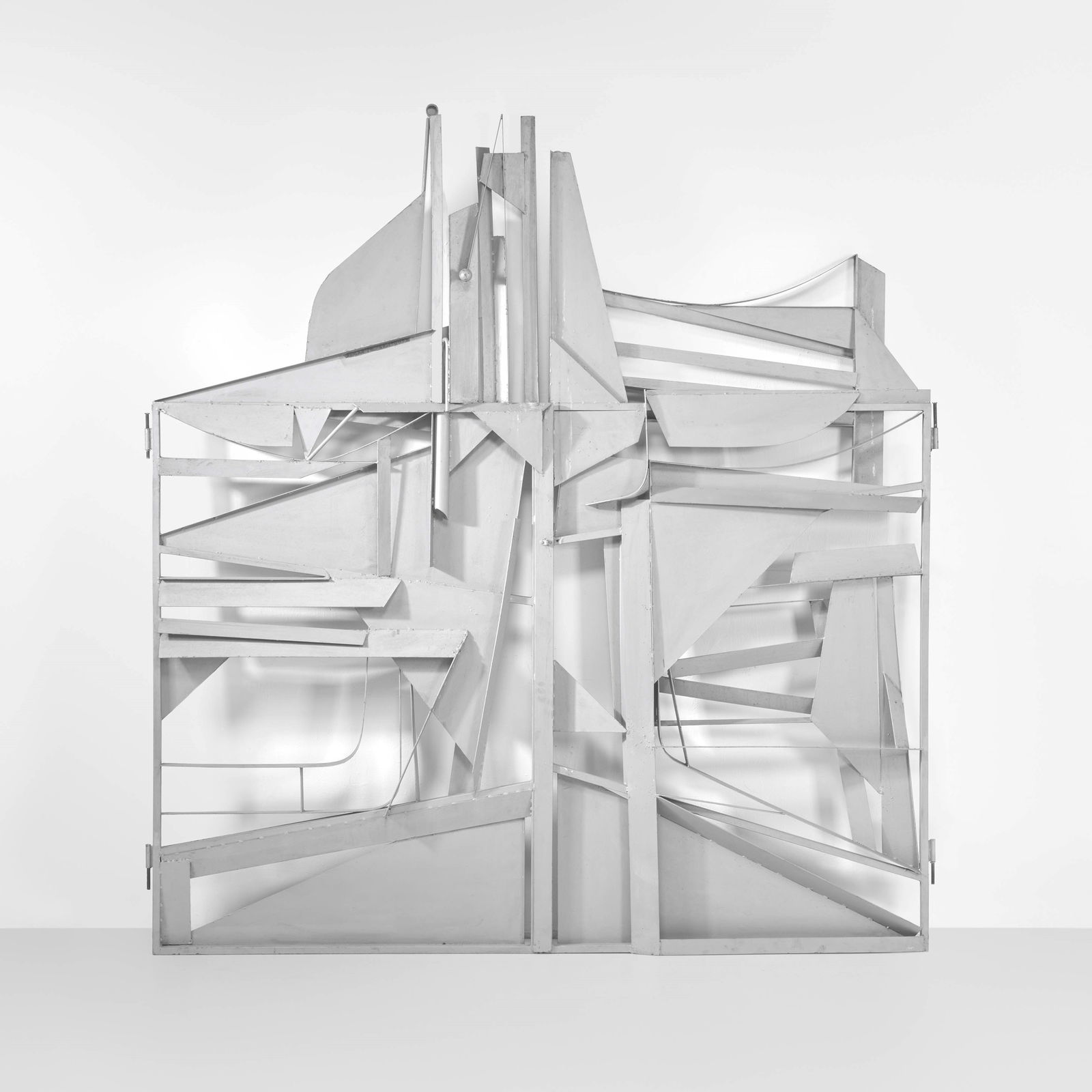 Nerone Ceccarelli Gruppo NP2 Gate sculpture for internal use (1 of 3)