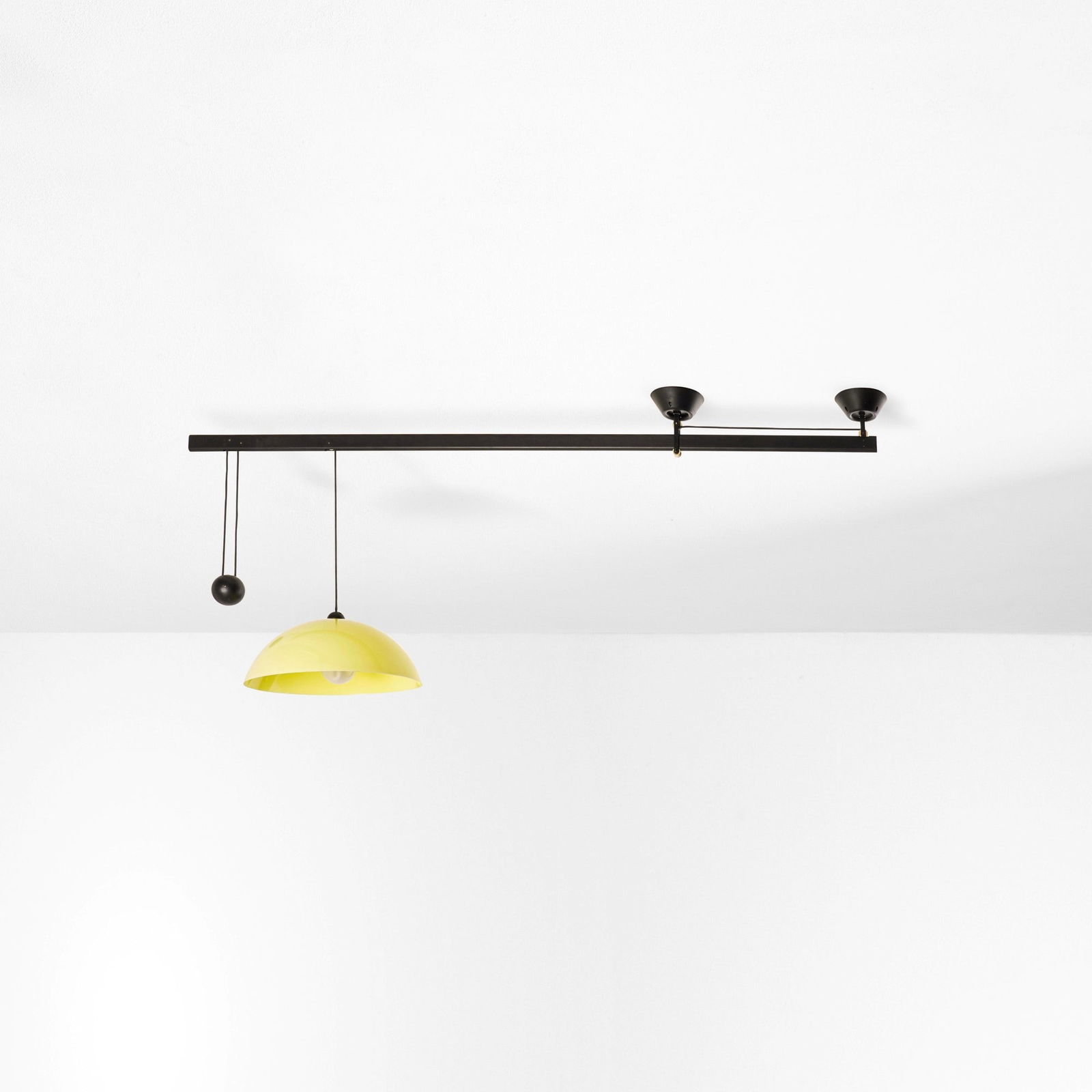 Vico Magistretti Lampada a plafone mod. Impiccato (1 of 1)