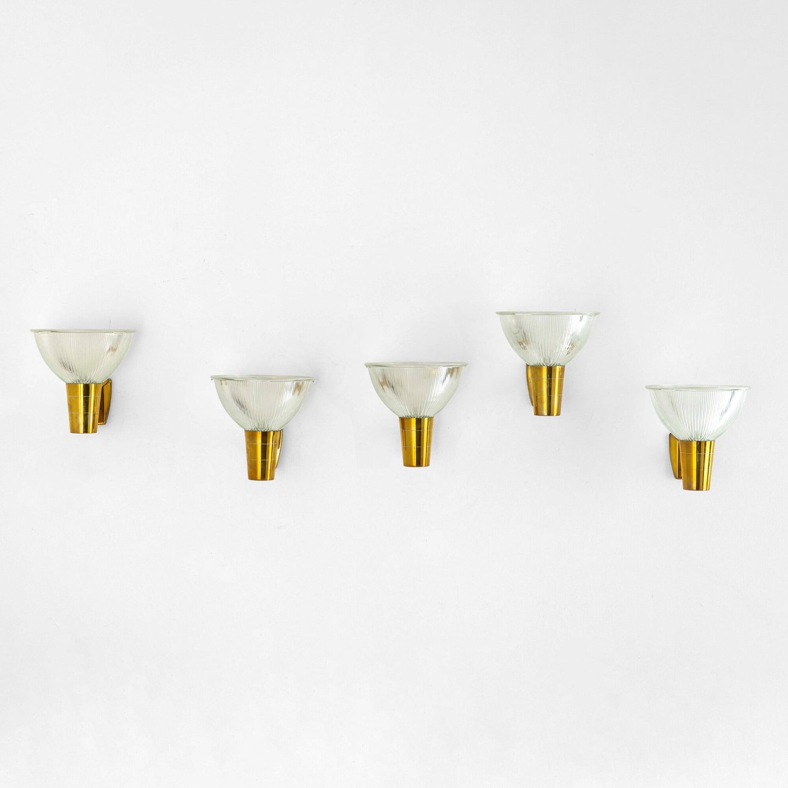 Stilnovo Cinque lampade da parete (1 of 1)