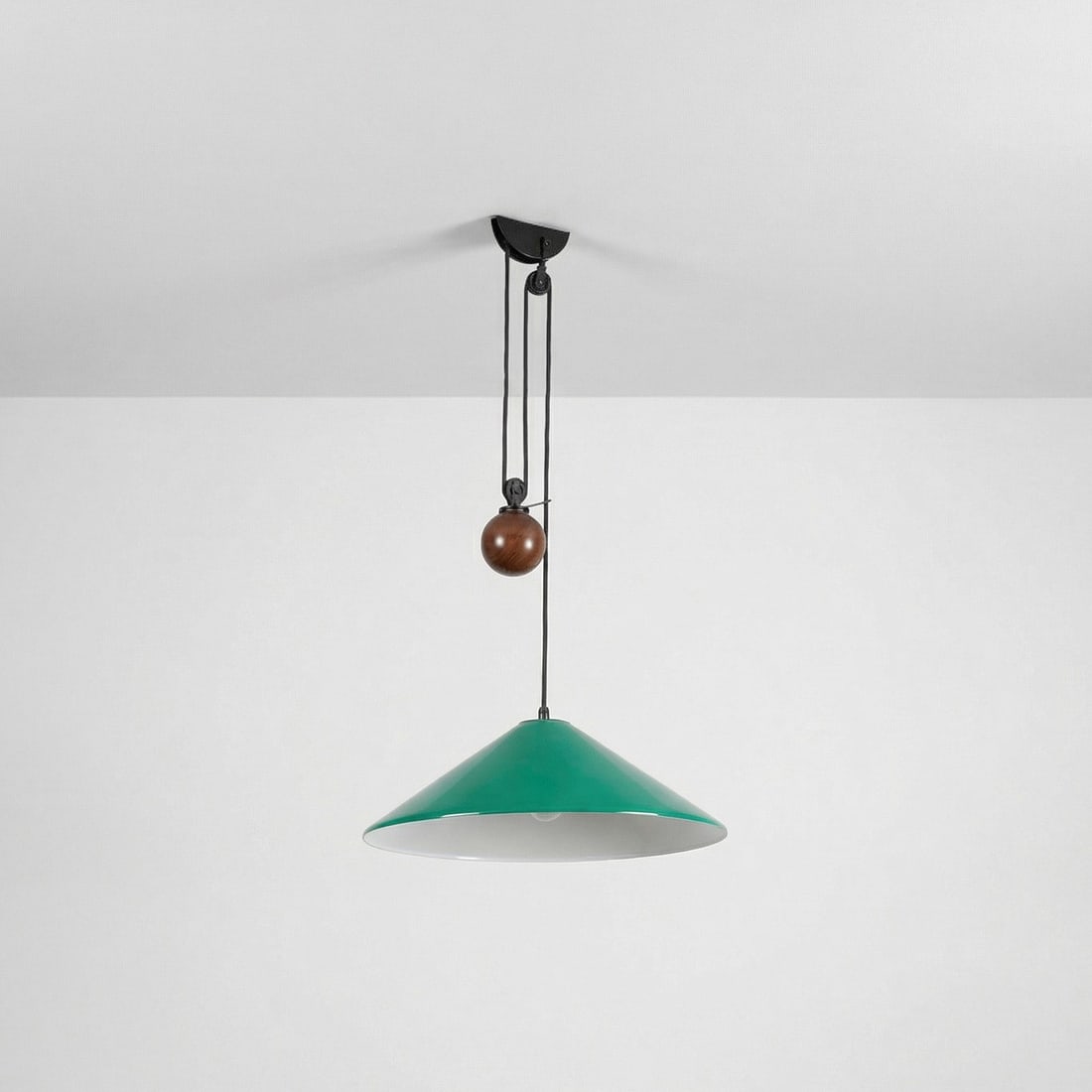 Enzo Mari e Giancarlo Fassina Lampada a sospensione mod. Aggregato Saliscendi (1 of 1)