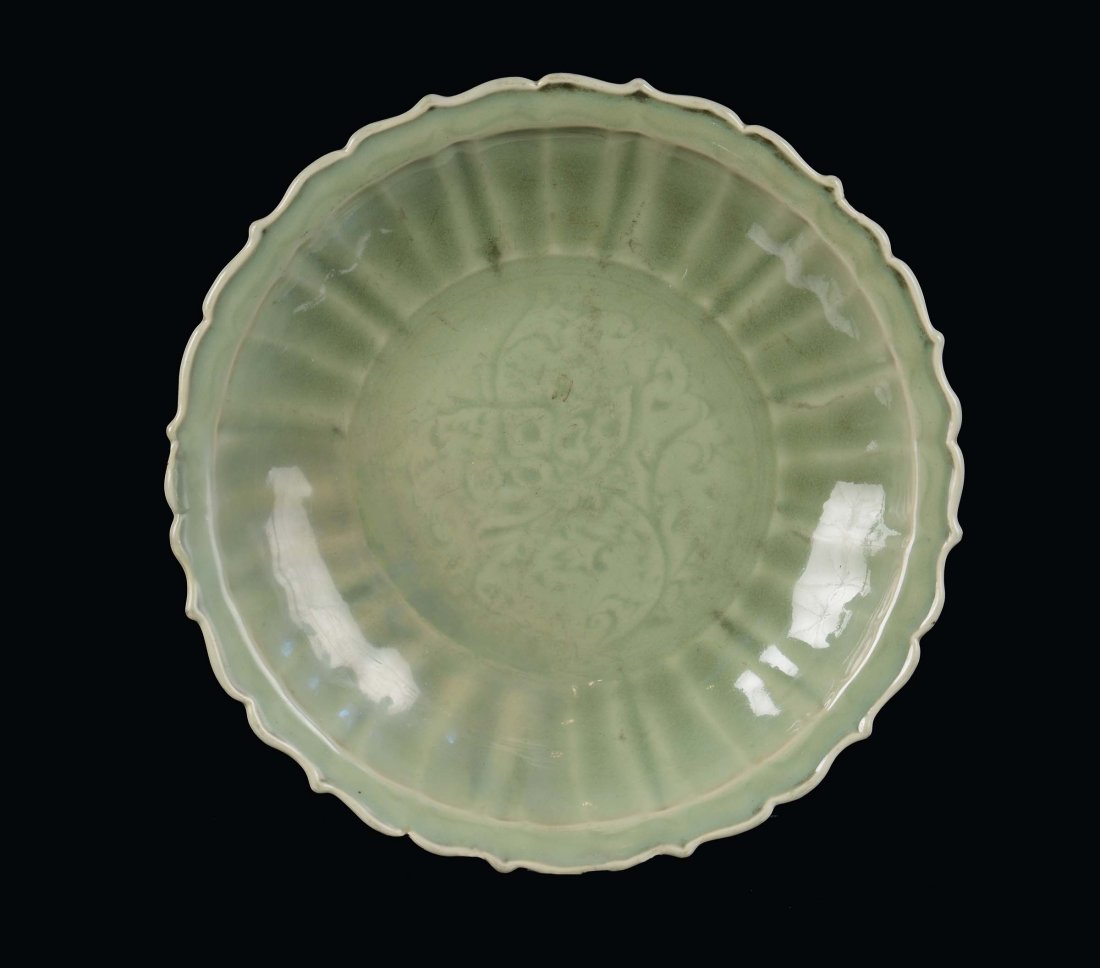 A Longquan Celadon porcelain plate, China, Yuan Dynasty
