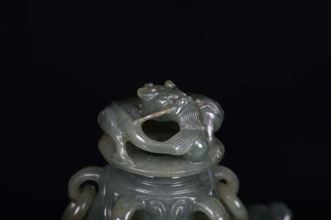 An important green jadeite censer finely carved, China, - 6