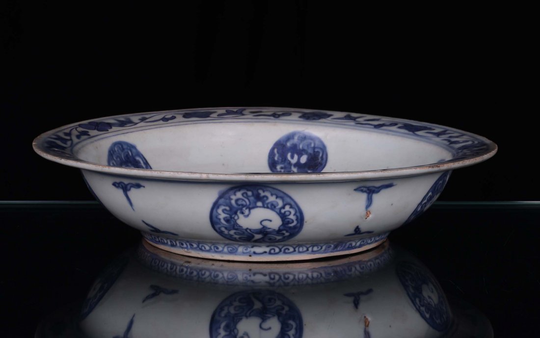 A porcelain plate decorated with azure monochrome with  - 3