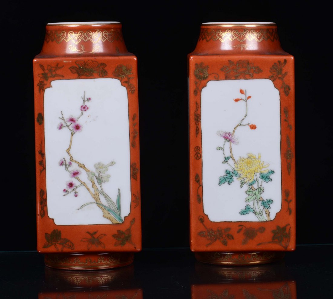 A pair of porcelain vases decorated in polychrome in th - 2