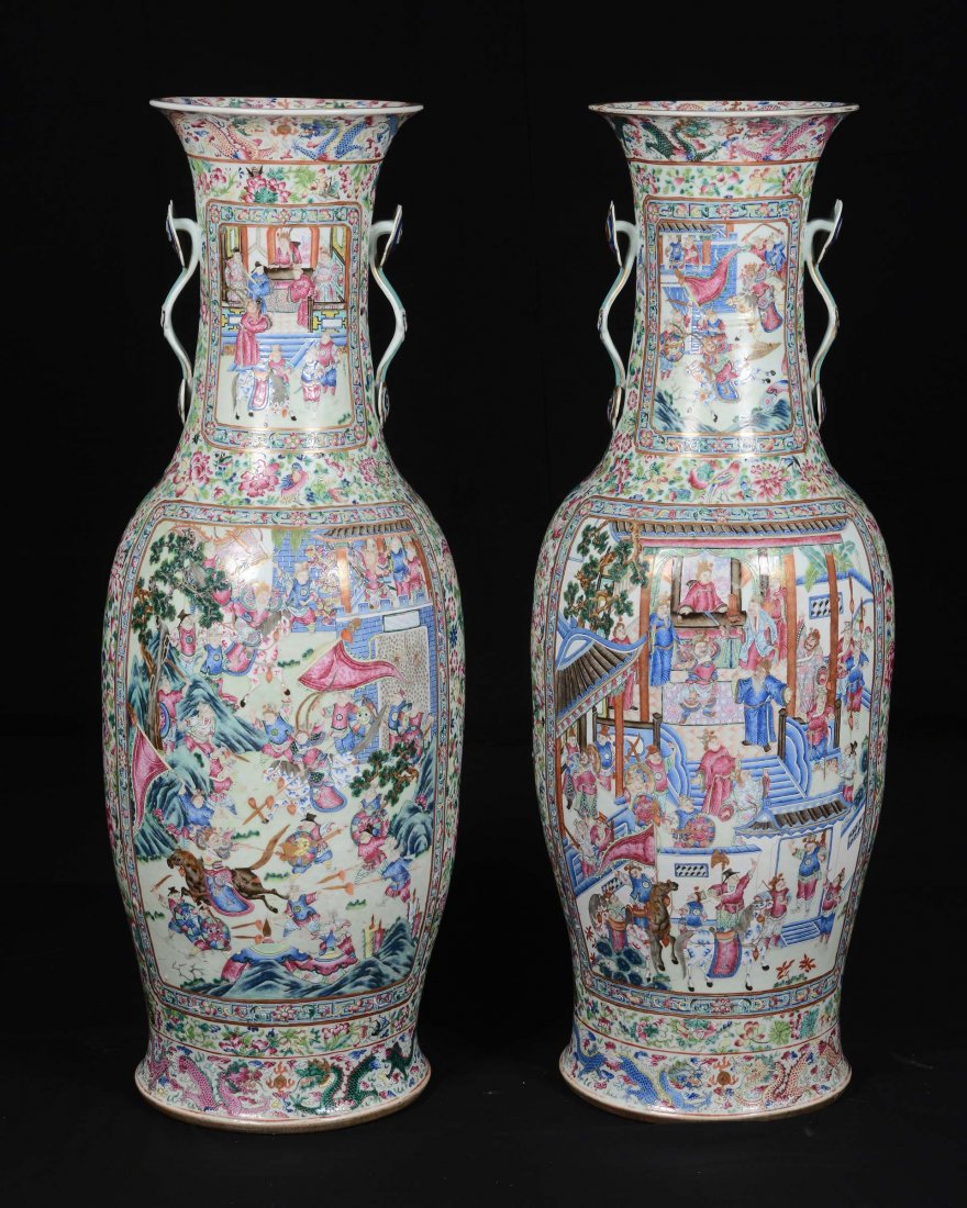 A pair of large and rare monumental polychrome porcelai - 9