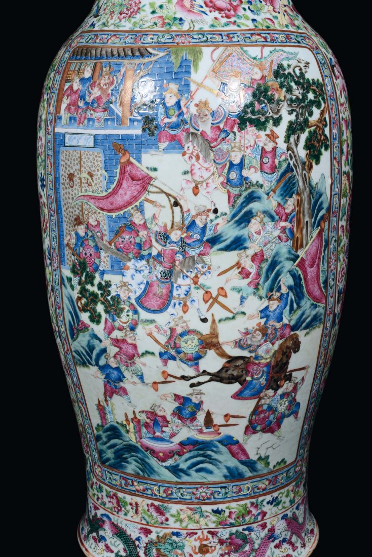 A pair of large and rare monumental polychrome porcelai - 4