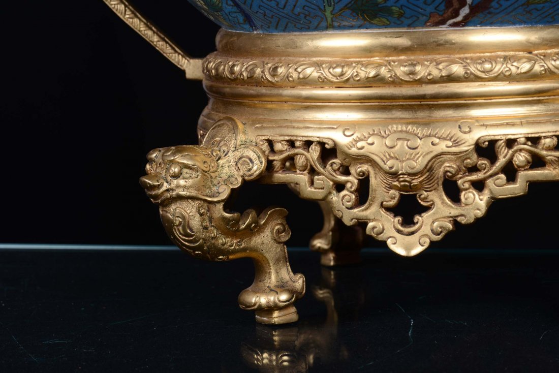 A cloisonnÃ© cachepot with gilt bronze mounting, China, - 3