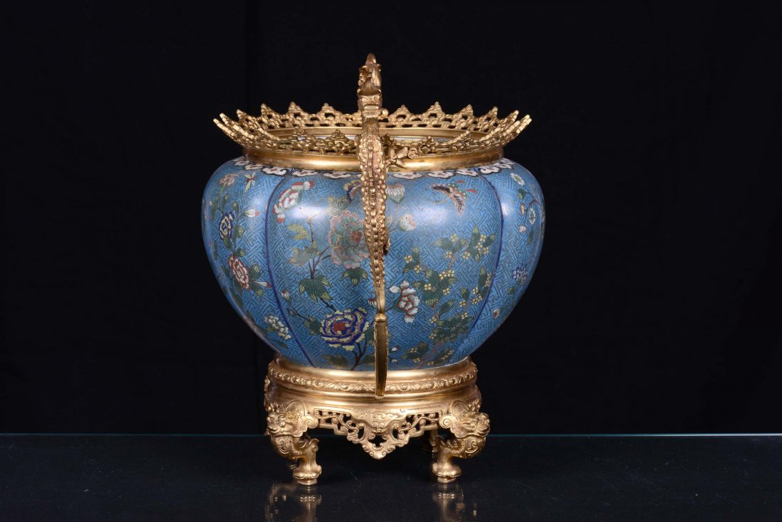 A cloisonnÃ© cachepot with gilt bronze mounting, China, - 4