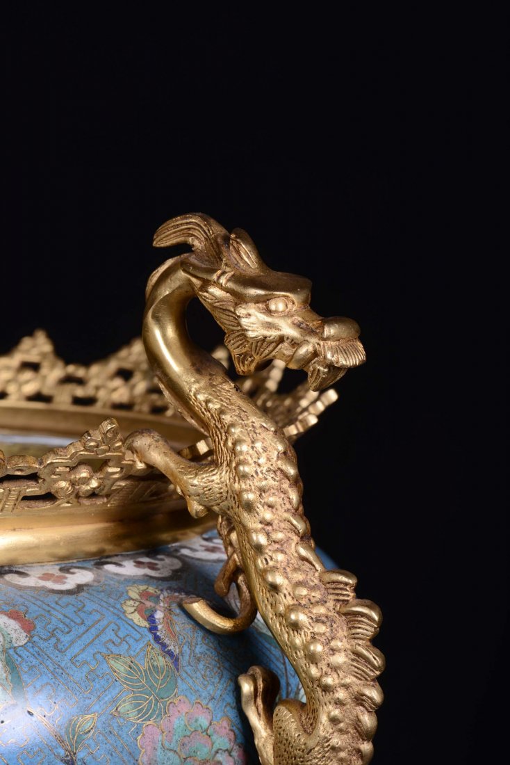 A cloisonnÃ© cachepot with gilt bronze mounting, China, - 6