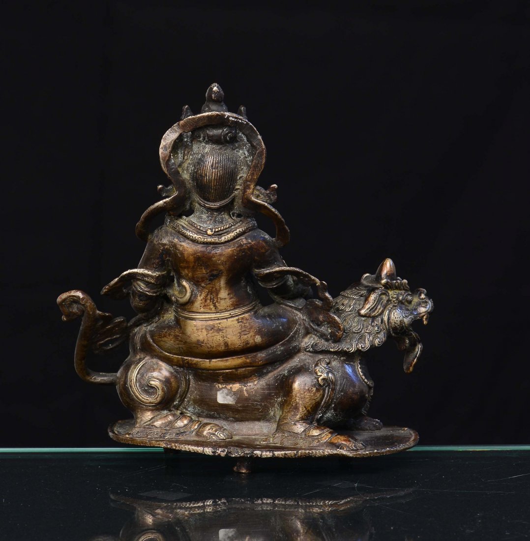 A silver plated bronze sculpture representing a divinit - 3