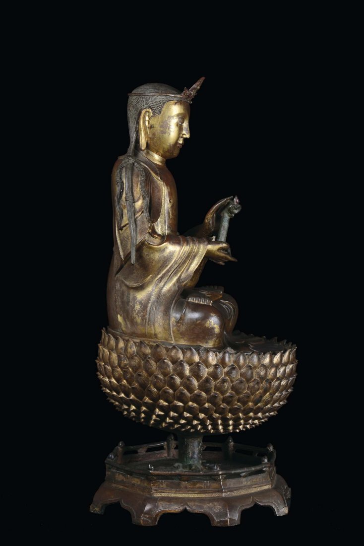 A large and important gilt bronze figure of Buddha on a - 2