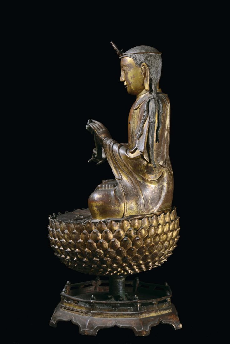 A large and important gilt bronze figure of Buddha on a - 8