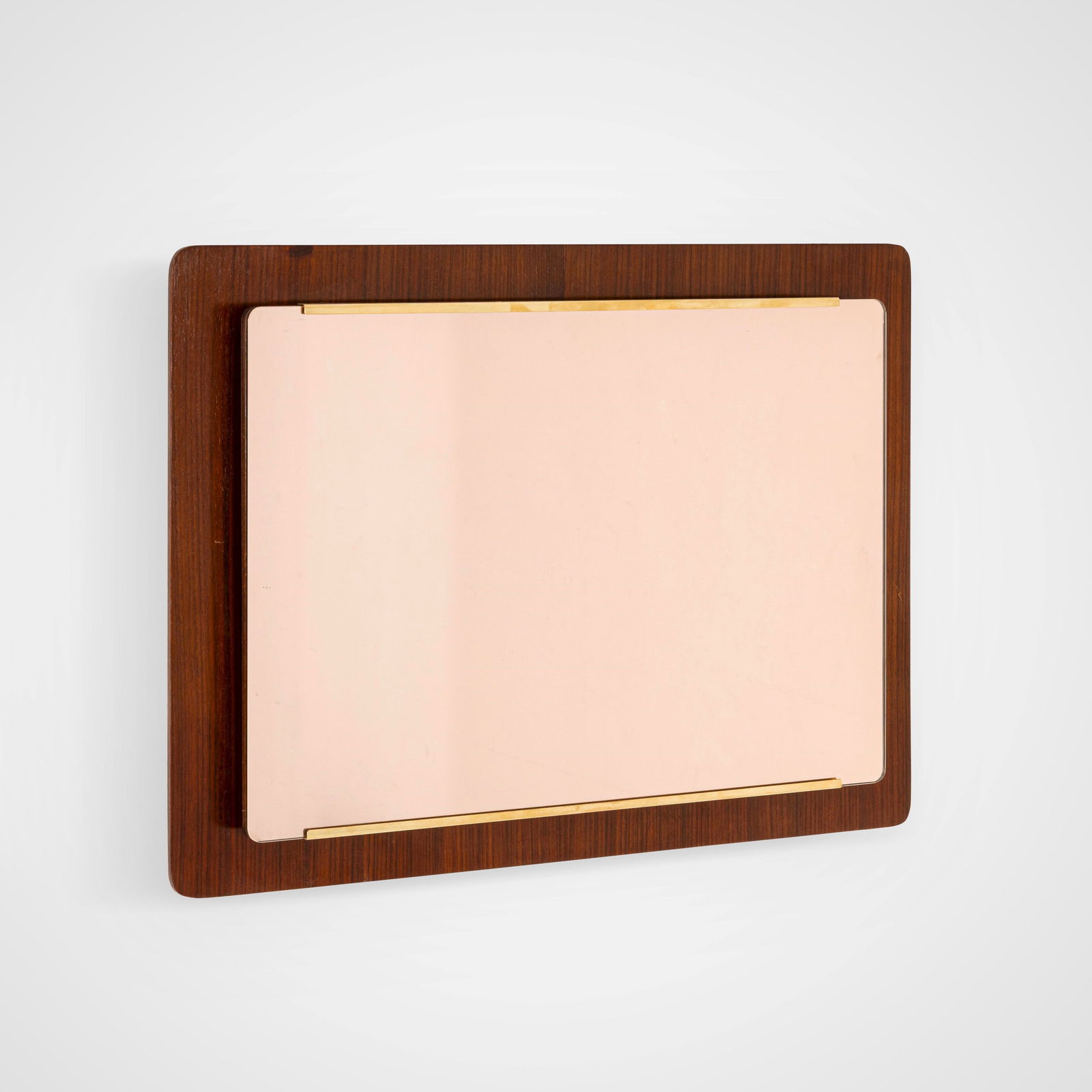 Gio Ponti Specchio a parete: Struttura in legno e cristallo specchiato colorato e particolari in ottone. Certificato di autenticità Gio Ponti Archives. Prod. Giordano Chiesa, Italia, 1950 ca.