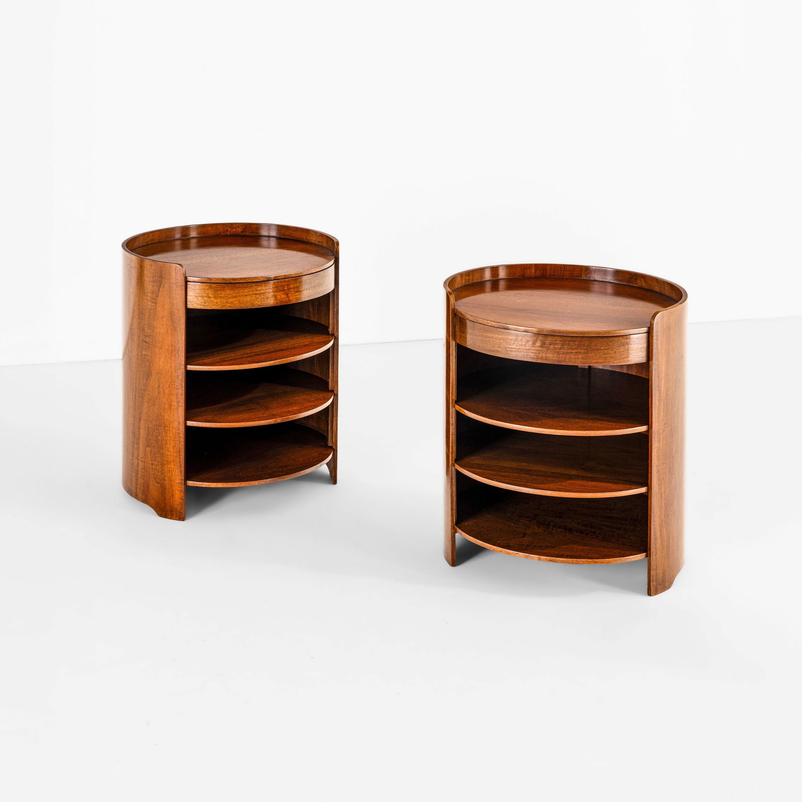 Luigi Caccia Dominioni Due comodini mod. Casaccia (1 of 2)