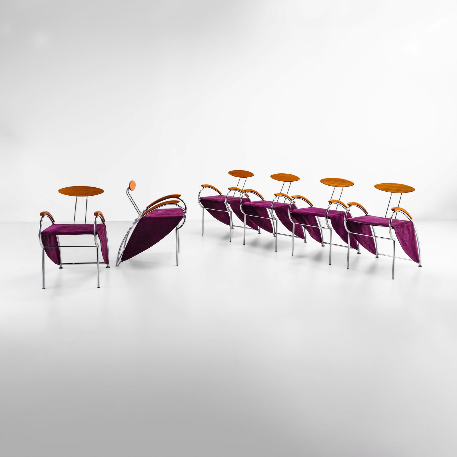 Massimo Iosa Ghini Sei poltrone mod. Notorius: Struttura in metallo, legno e tessuto. Etichetta originale. Prod. Moroso, Italia, 1980 ca.