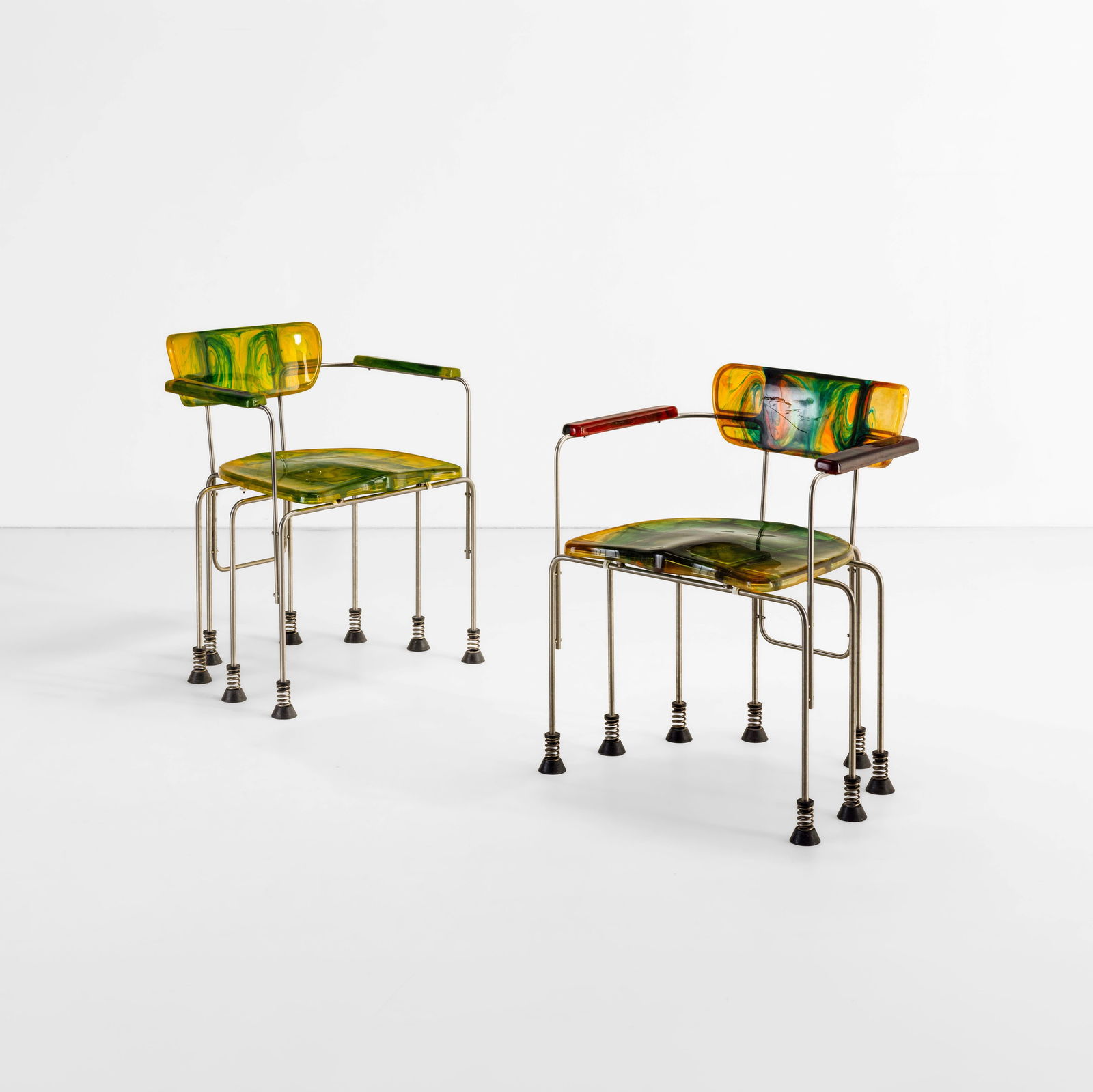 Gaetano Pesce Due poltrone mod. 544 Broadway (1 of 3)