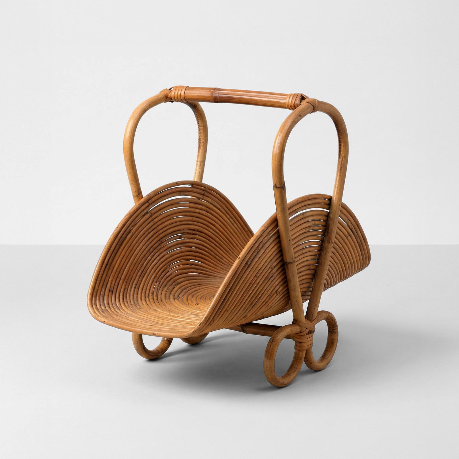 Portariviste: Struttura in bambù e vimini. Prod. Italia, 1960 ca. . Measuers: Cm 64X32X50