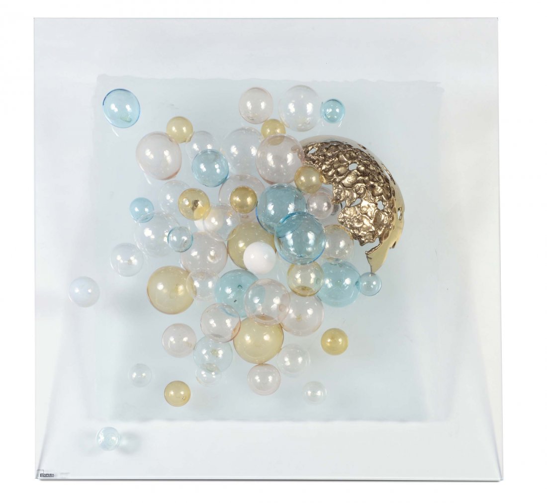 Angelo Brotto: Pannello luminoso in vetro molato con applicazioni di elementi sferici in vetro di Murano e fusione in bronzo dorato. Prod. Esperia, Italia, 1970 cm 80x25.5