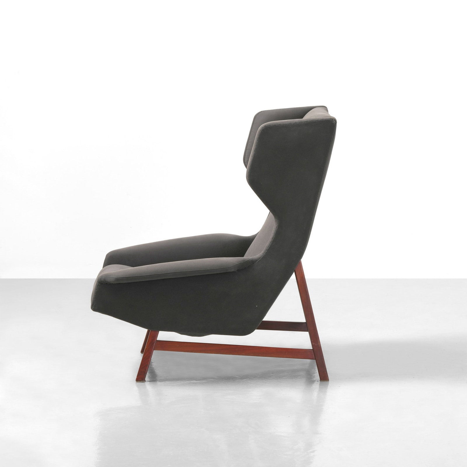 Gianfranco Frattini Poltrona mod. 877 (1 of 2)
