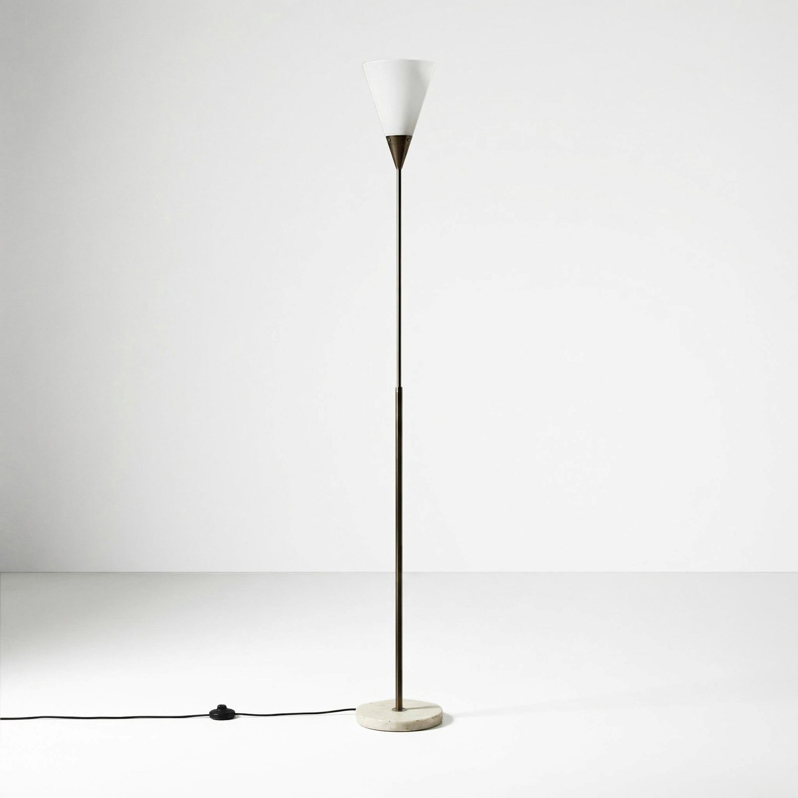 Giuseppe Ostuni Lampada da terra mod. 340PX (1 of 1)