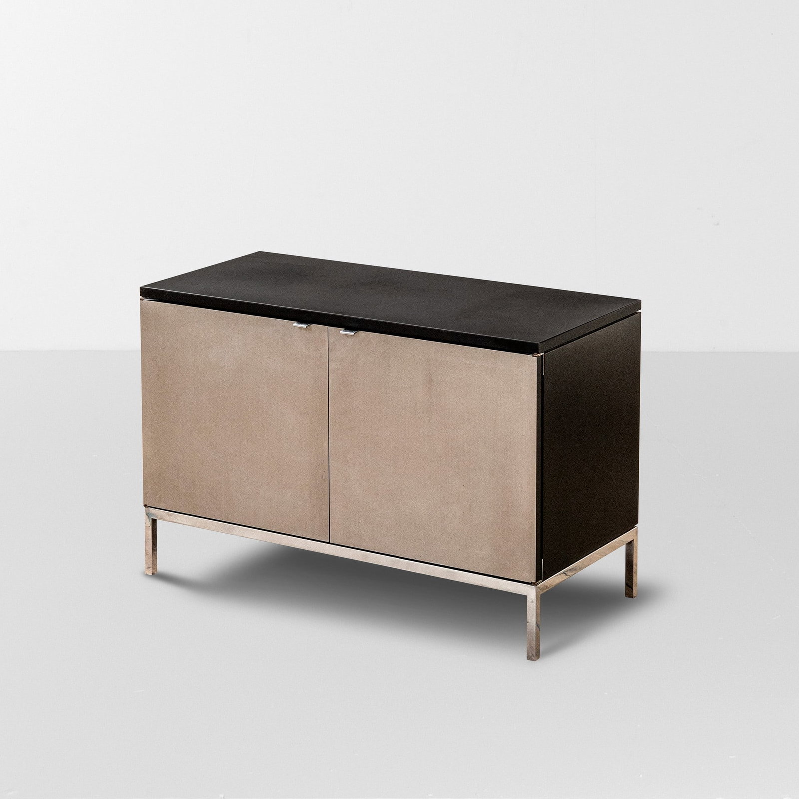 Florence Knoll Mobile contenitore mod. 2544 (1 of 1)
