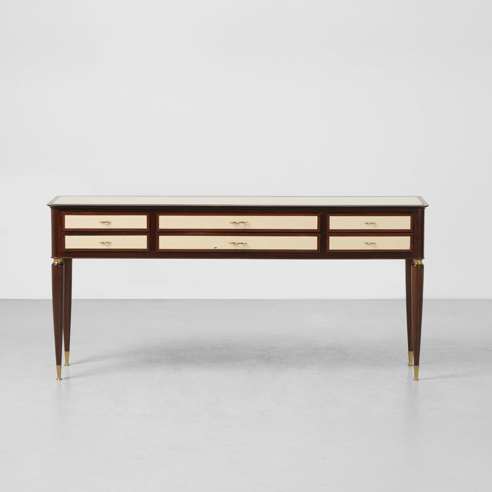 Console - 2