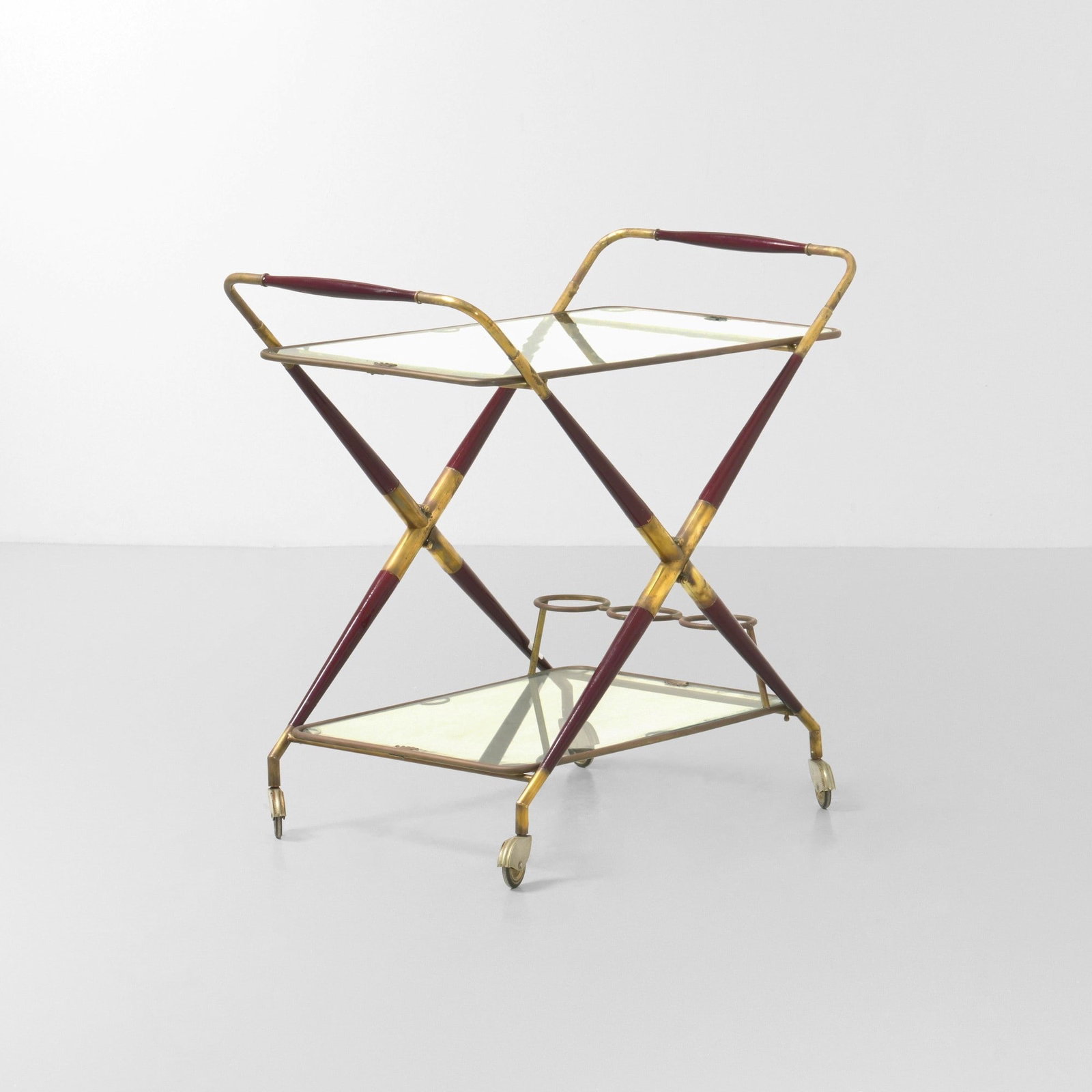 Cesare Lacca attribuito a Carrello: Struttura in legno laccato rivestimento in tessuto. Prod. Italia 1960 ca. Domus n. 395 ottobre 1962 . Measuers: W. 210 - D. 80 - H. 77 Cm