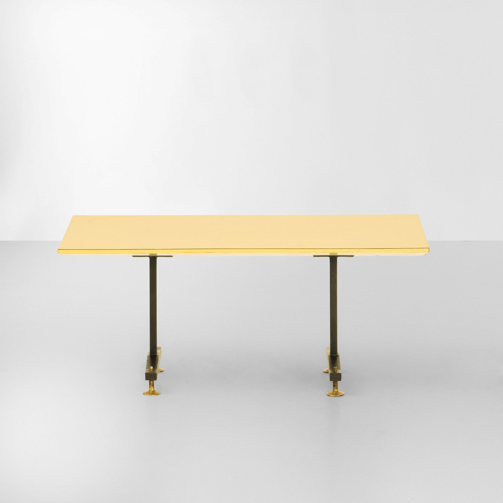 Tavolo basso - 2