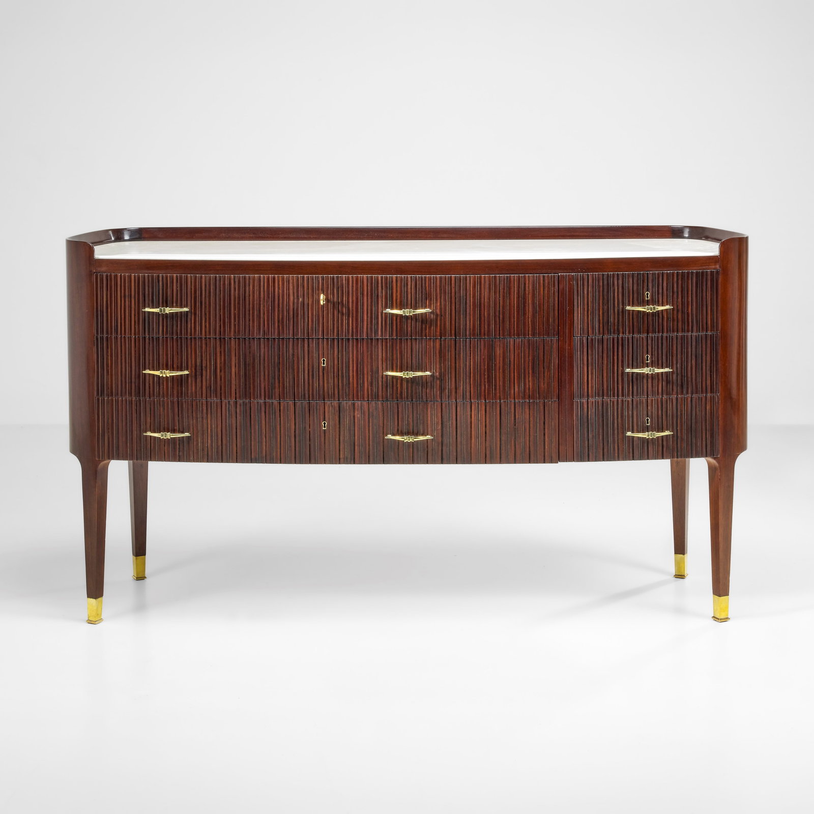 Paolo Buffa Mobile contenitore: Struttura in legno, piano in marmo. Elementi in ottone. Prod. Italia, 1950 ca. . Measuers: W. 158 - D. 56 - H. 86 Cm