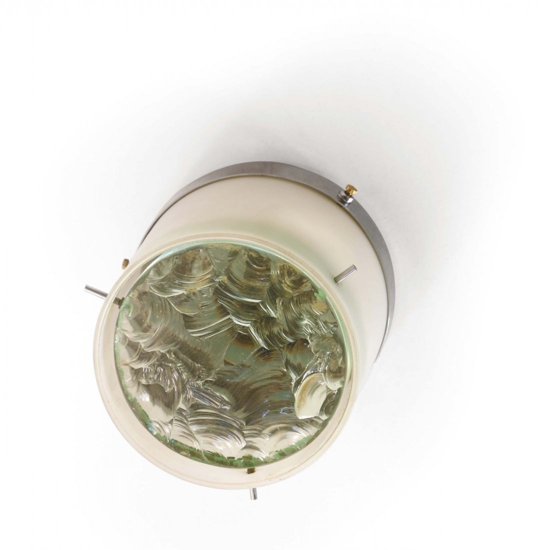 Max Ingrand,: Plafoniera in ottone tornito e bronzato, diffusore in cristallo tagliato a gemma sfaccettato e molato. Prod. Fontana Arte, Italia, 1960 ca. cm 17x11, Bibliografia Quaderni Fontana Arte n6, 1962.