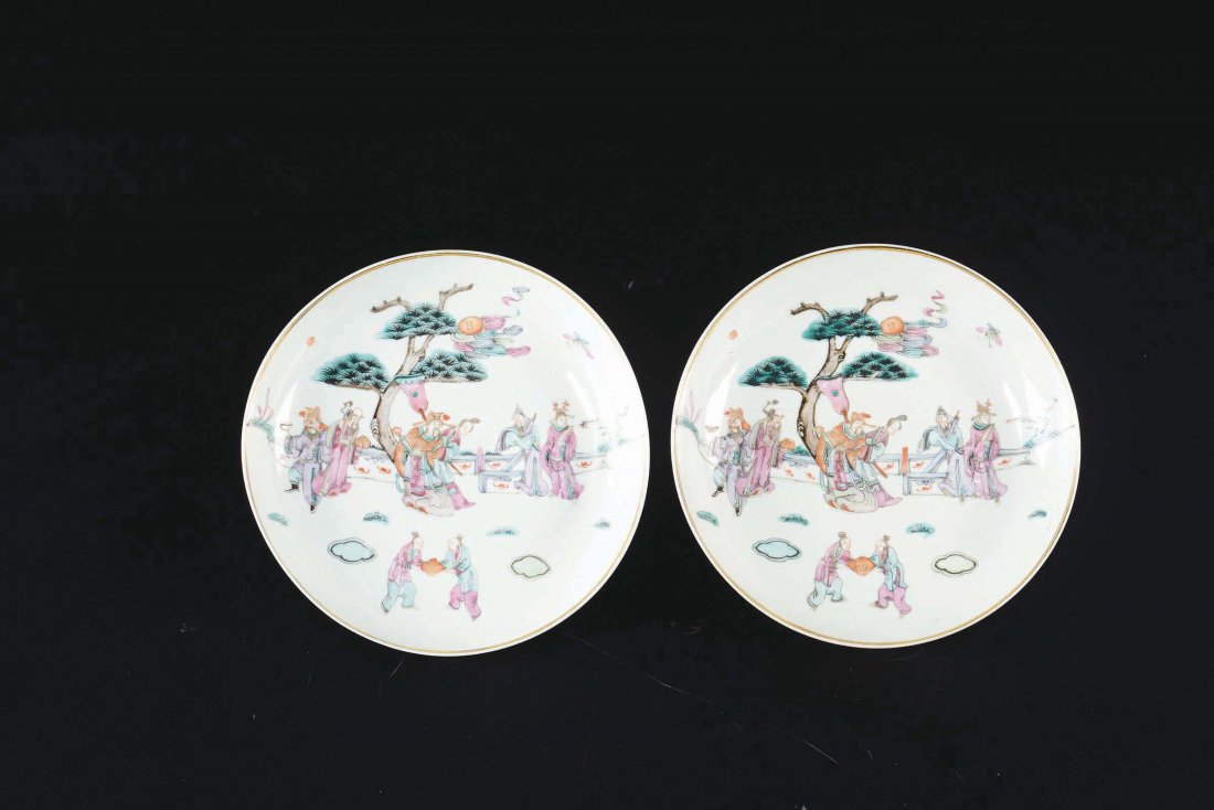 A pair of polychrome enamelled porcelain dishes with (1 of 2)