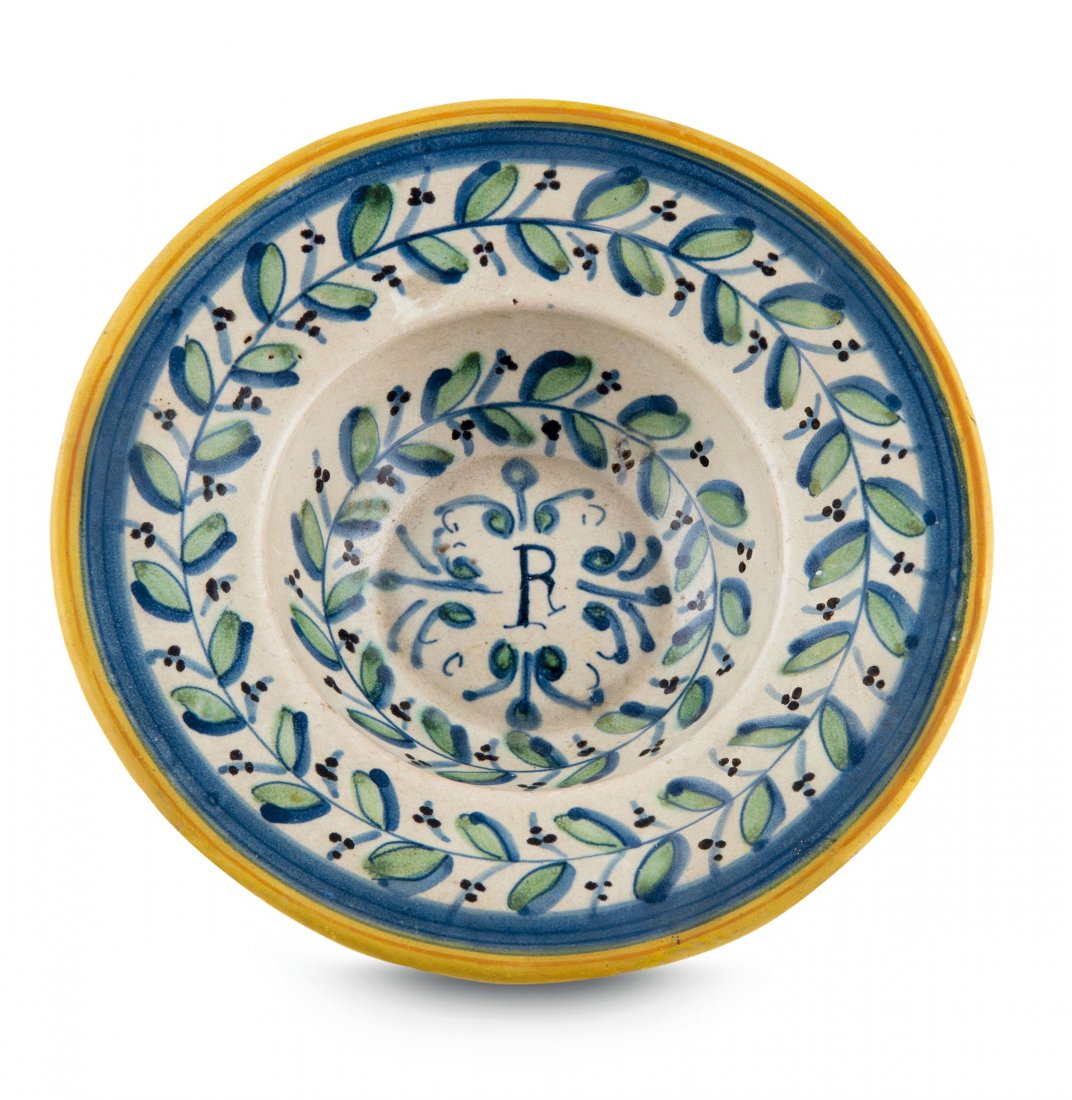 A Faenza dish, workshop from the late 16th - early 17th (1 of 1)