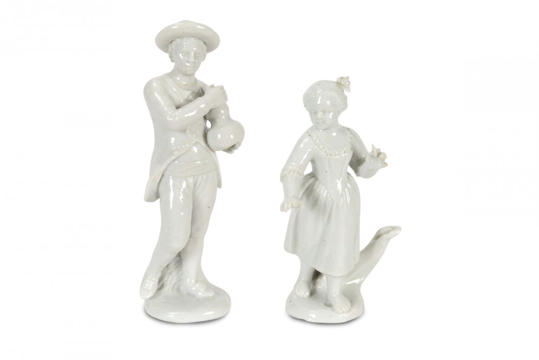 Two Nove figures, Antonibon-Parolin factory, 1780-1790 (1 of 1)