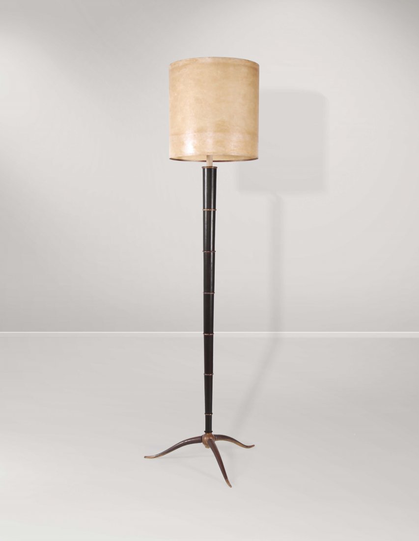 Lampada da terra con base in ottone lucido e fusto in (1 of 1)