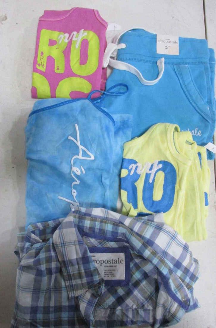 Aeropostale Junior Clothing Sz Small: 1 Pr Of Shorts & 4 Blouses All Size Small trk 2815