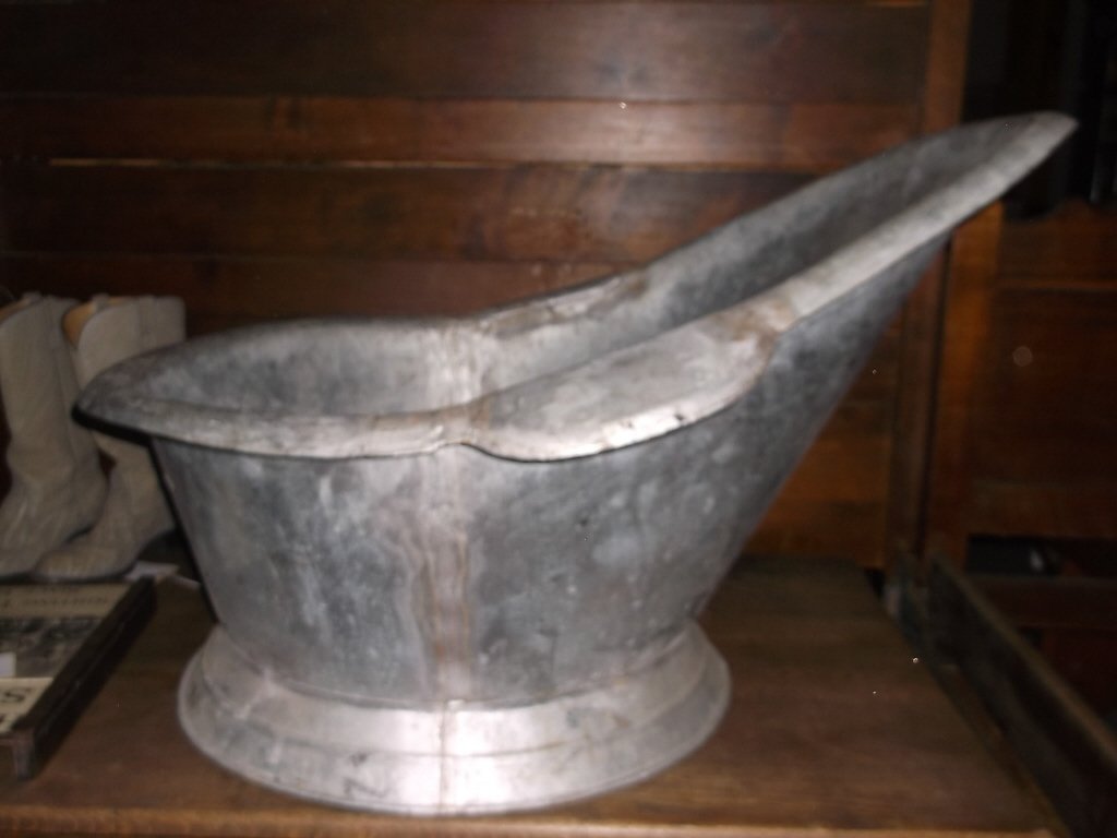 Galvanized Cowboy Bathtub Dec 16, 2012 California Auction Co. LLC in CA