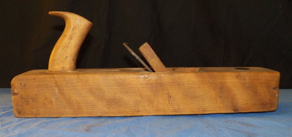 Antique Wood Plane: Antique Wood Plane complete with blocks and blades, they do function there are no marks Approx size 16 1/2" long x 2 3/4" wide x 6 1/" tall